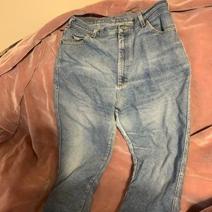 ❇️ VINTAGE ❇️ Lee Jeans Partially Distressed 18L